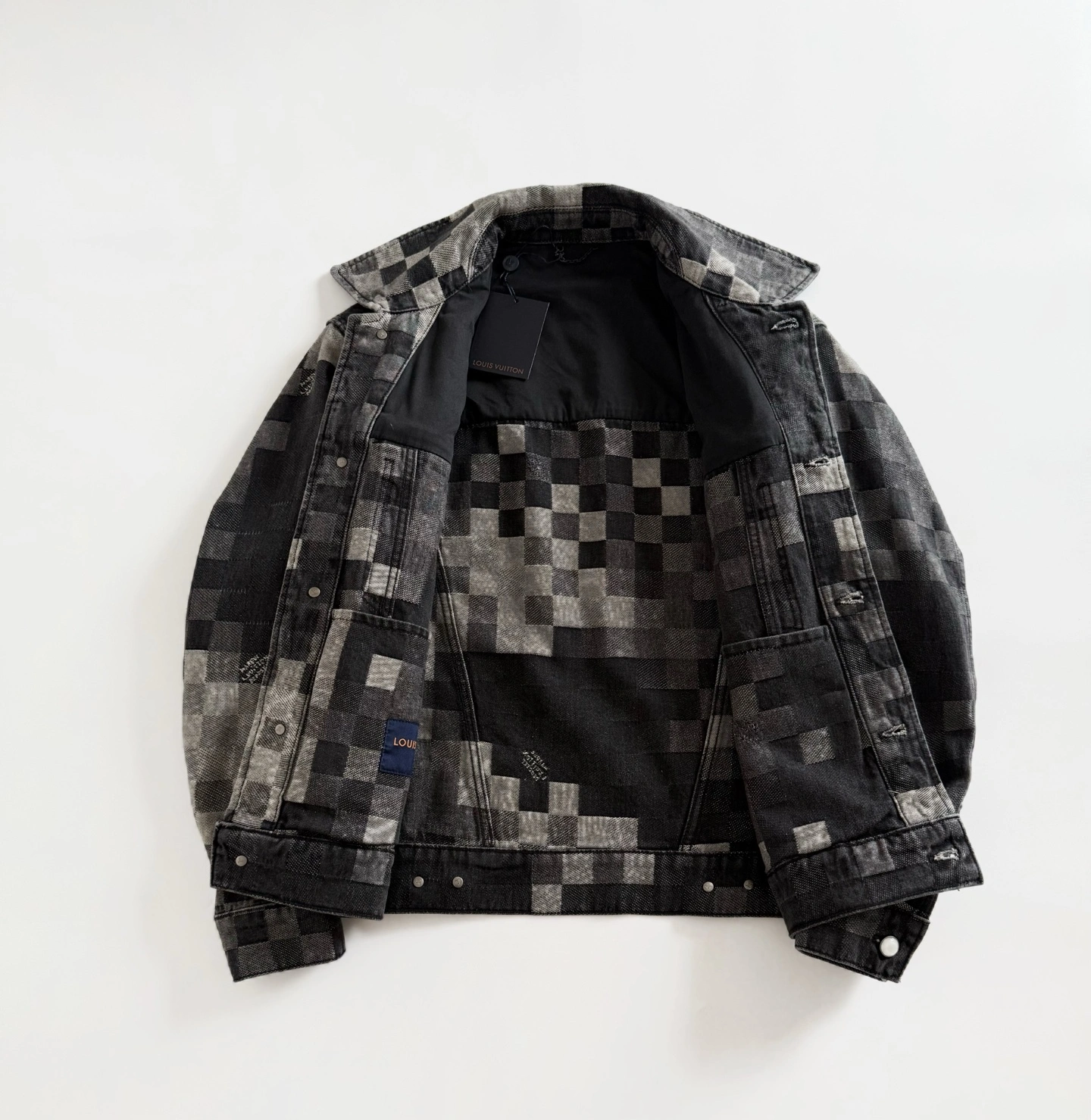 wg.luxury-- 8V Damoflage item:E-F442B1726